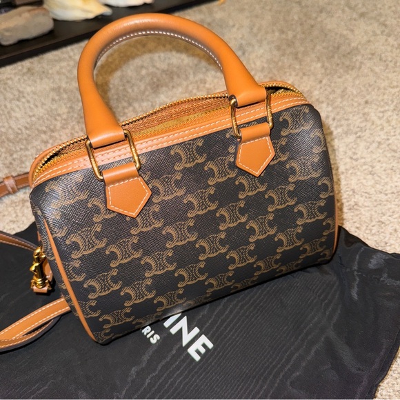 Celine SMALL BOSTON IN TRIOMPHE CANVAS AND CALFSKIN - Picture 1 of 7